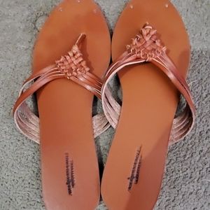 American Eagle Sandals